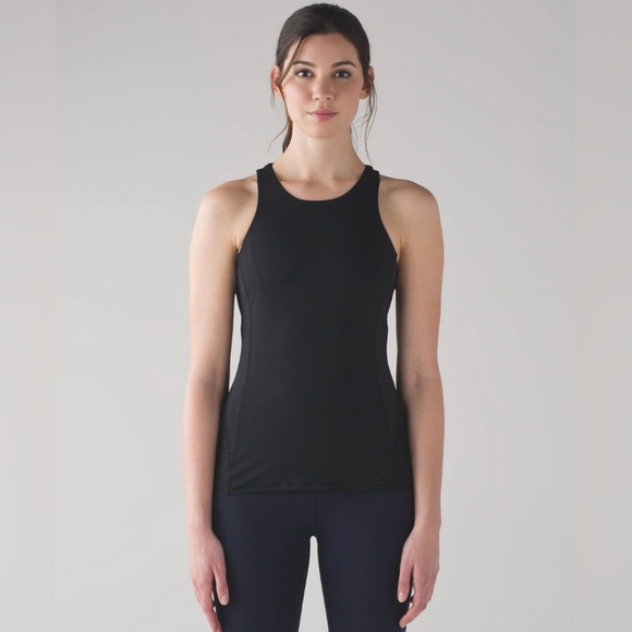 Lululemon Women’s Sz 4 Body Con Tank Top W/ Shelf Bra Black Activewear Mesh Back - Picture 2 of 10